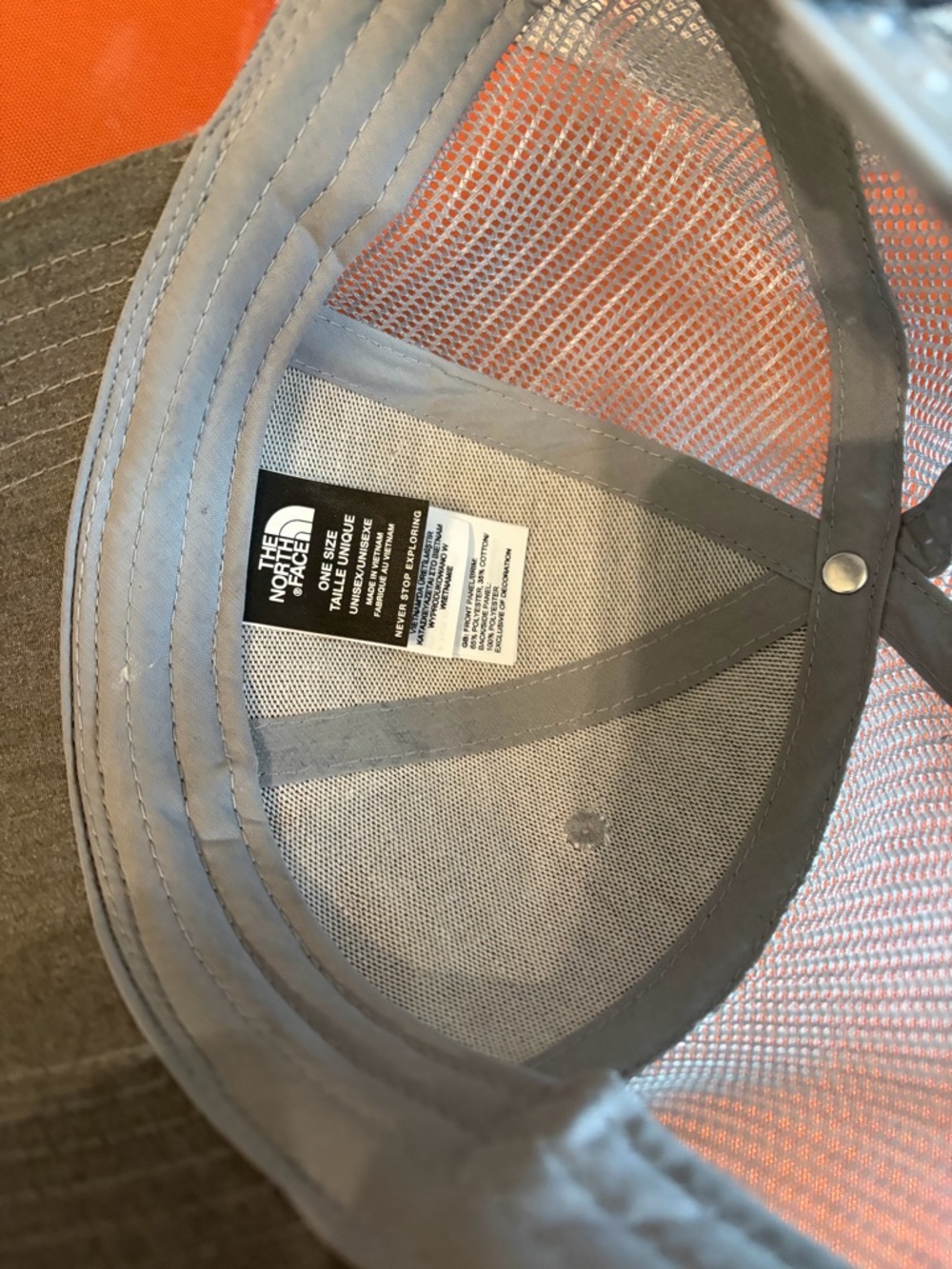 The North Face Olive Green Mesh-Back Mountain Patch Trucker Hat - Picture 2 of 4